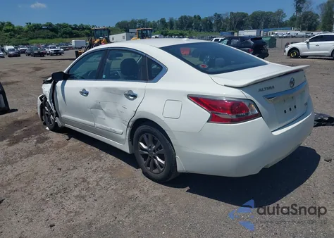 2015 Nissan Altima 2.5 S from USA, damaged, VIN 1N4AL3AP2FN918942